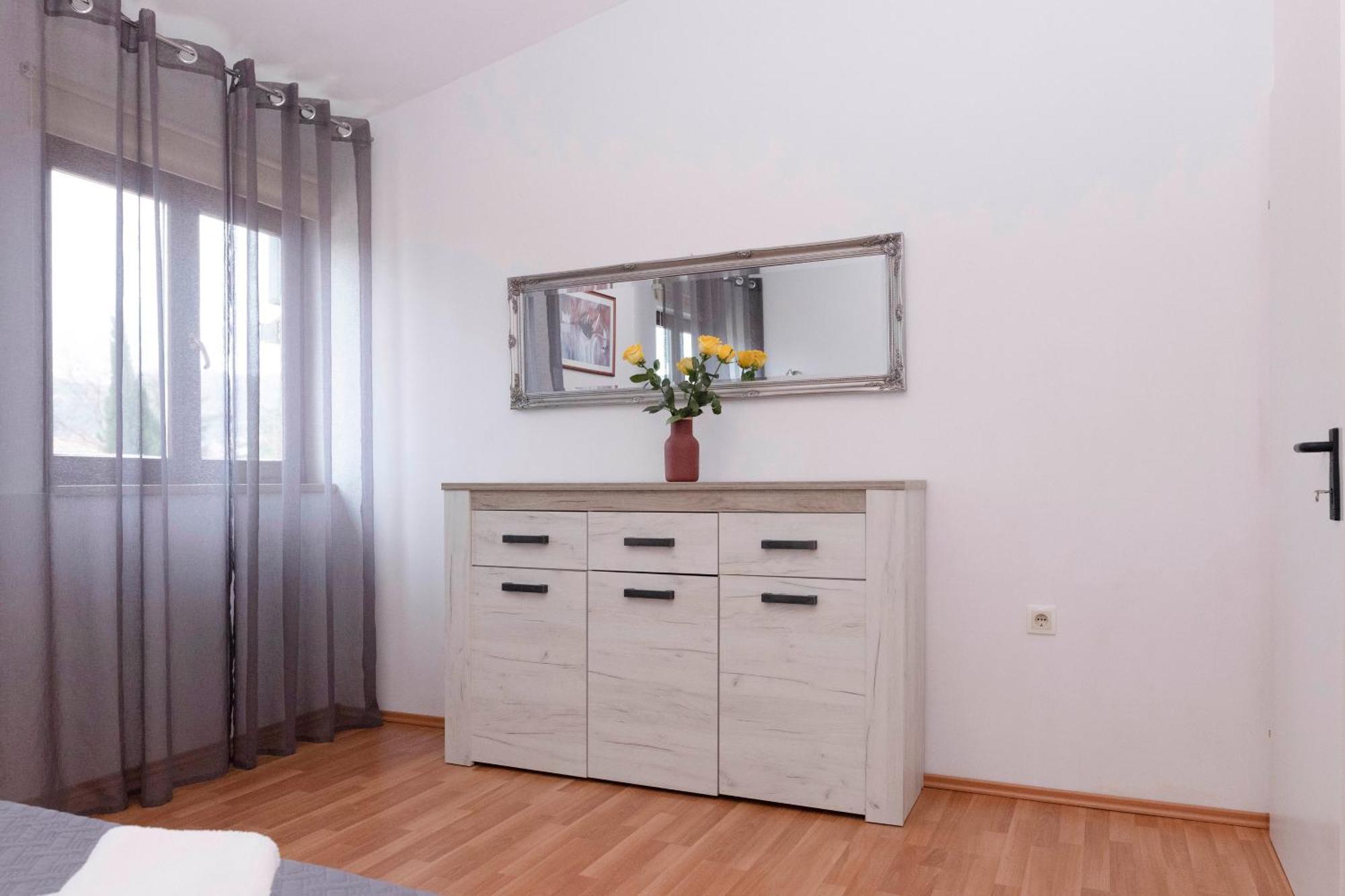 Apartman Ivo Kaštela Buitenkant foto